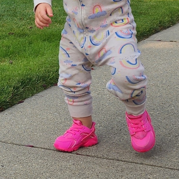 Nike Huarache Laser Fushia - Picture 5 of 5